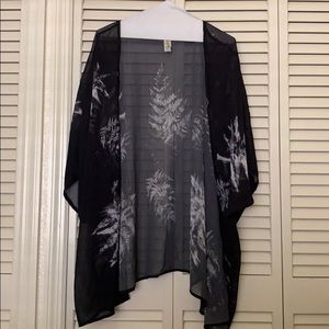 Lightweight Kimono Blouse